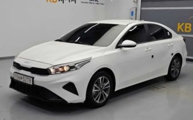 K3 중고차 더뉴 K3 2세대 1.6 가솔린 프레스티지 매물 사진 1 - 2023/07 17,727km