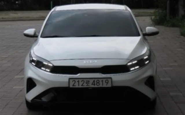 K3 중고차 더뉴 K3 2세대 1.6 가솔린 트랜디 매물 사진 10 - 2023/03 53,102km
