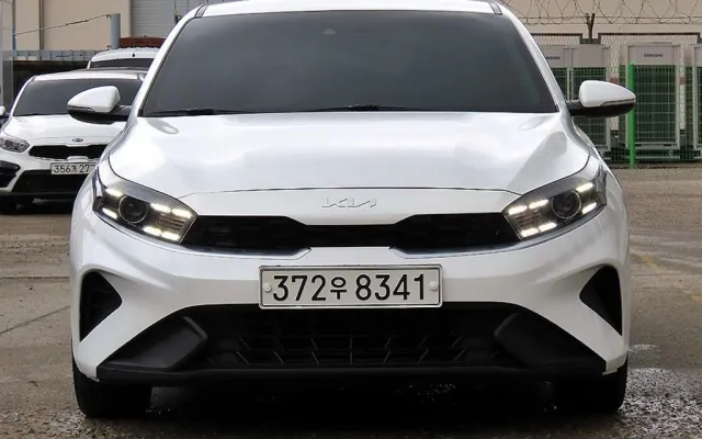 K3 중고차 더뉴 K3 2세대 1.6 가솔린 프레스티지 매물 사진 8 - 2021/07 93,321km