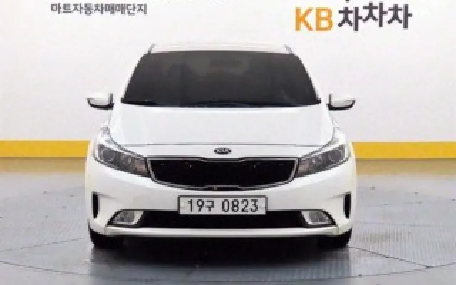 K3 중고차 더뉴 K3 1.6 GDI 트렌디 매물 사진 8 - 2016/05 197,320km